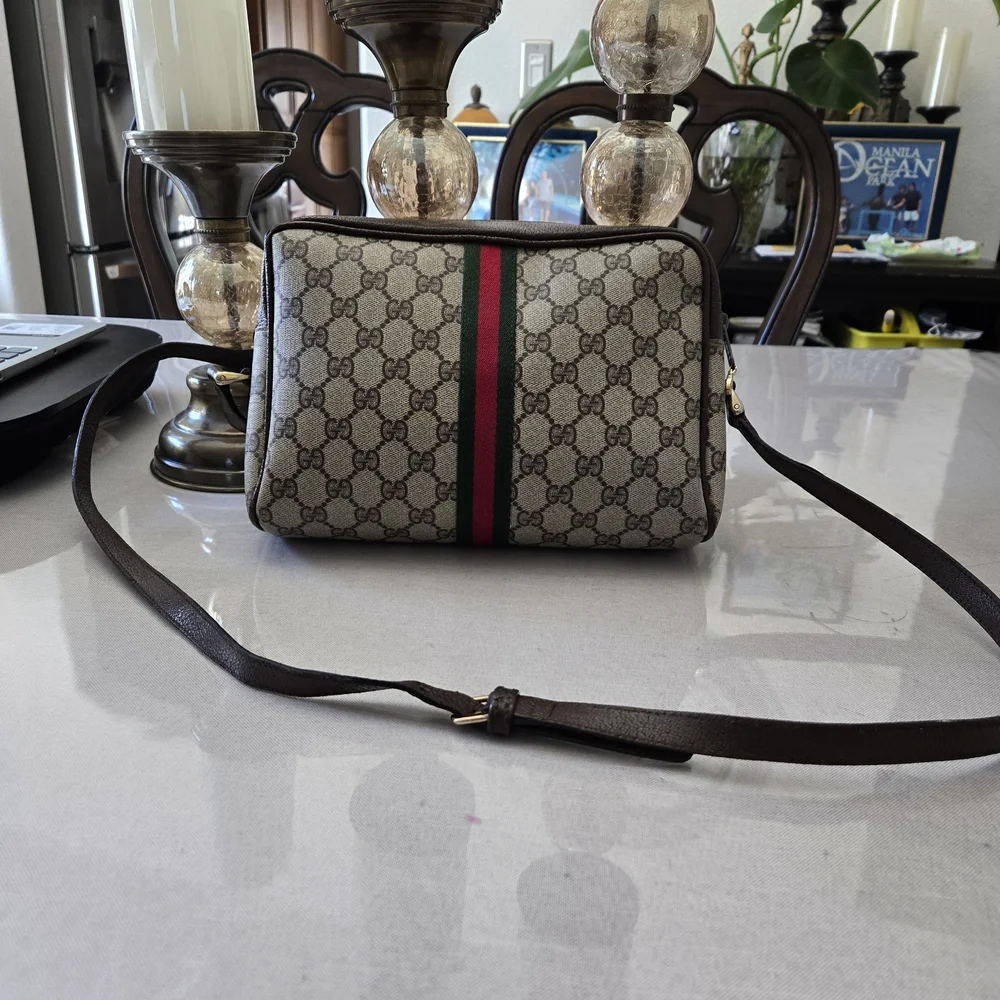 Gucci Beige GG Canvas Messenger Bag with Green-Red Web Stripe - Picture 3 of 12